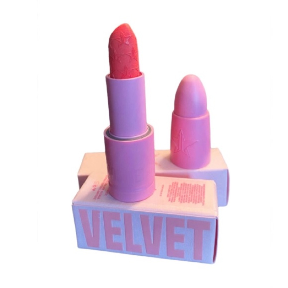 JEFFREE STAR Velvet Trap Matte Lipstick — Prick (color) 💥🆕💥